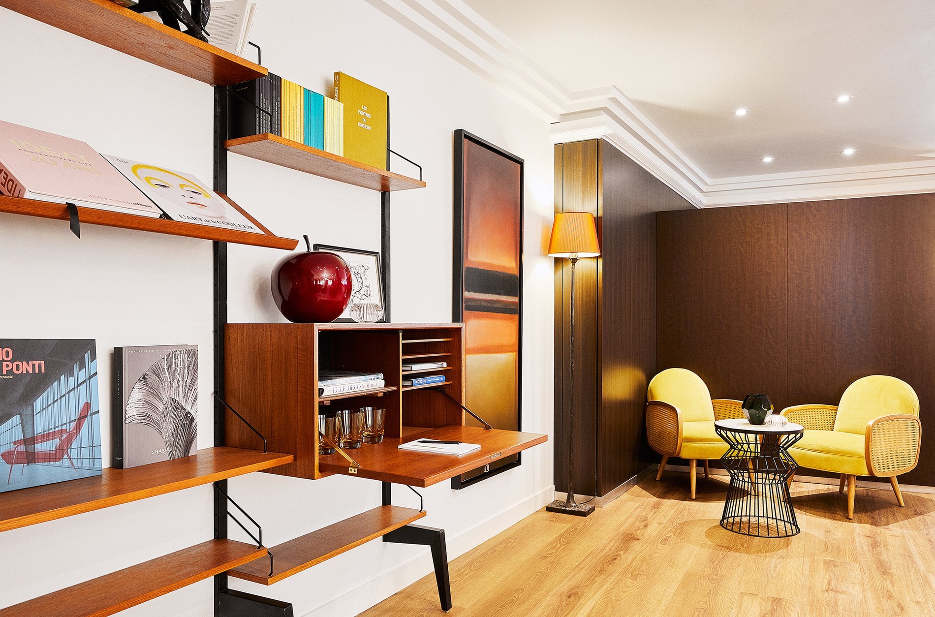 Plaza Tour Eiffel |  Interior | Library lounge